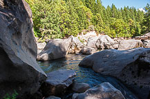 Giant Boulders