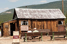 Baby Doe's Cabin